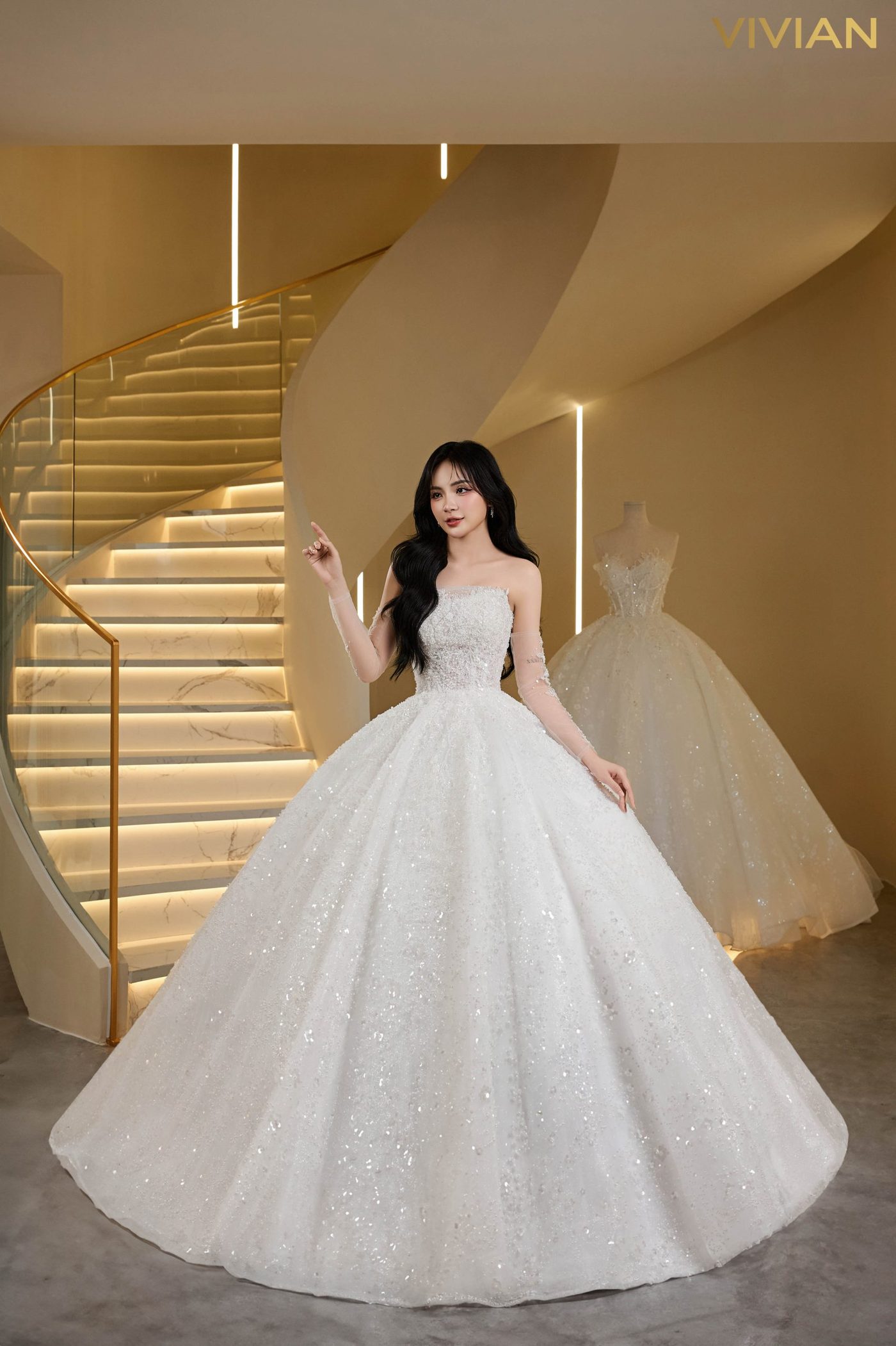 Xu hướng váy cưới cao cấp 2025