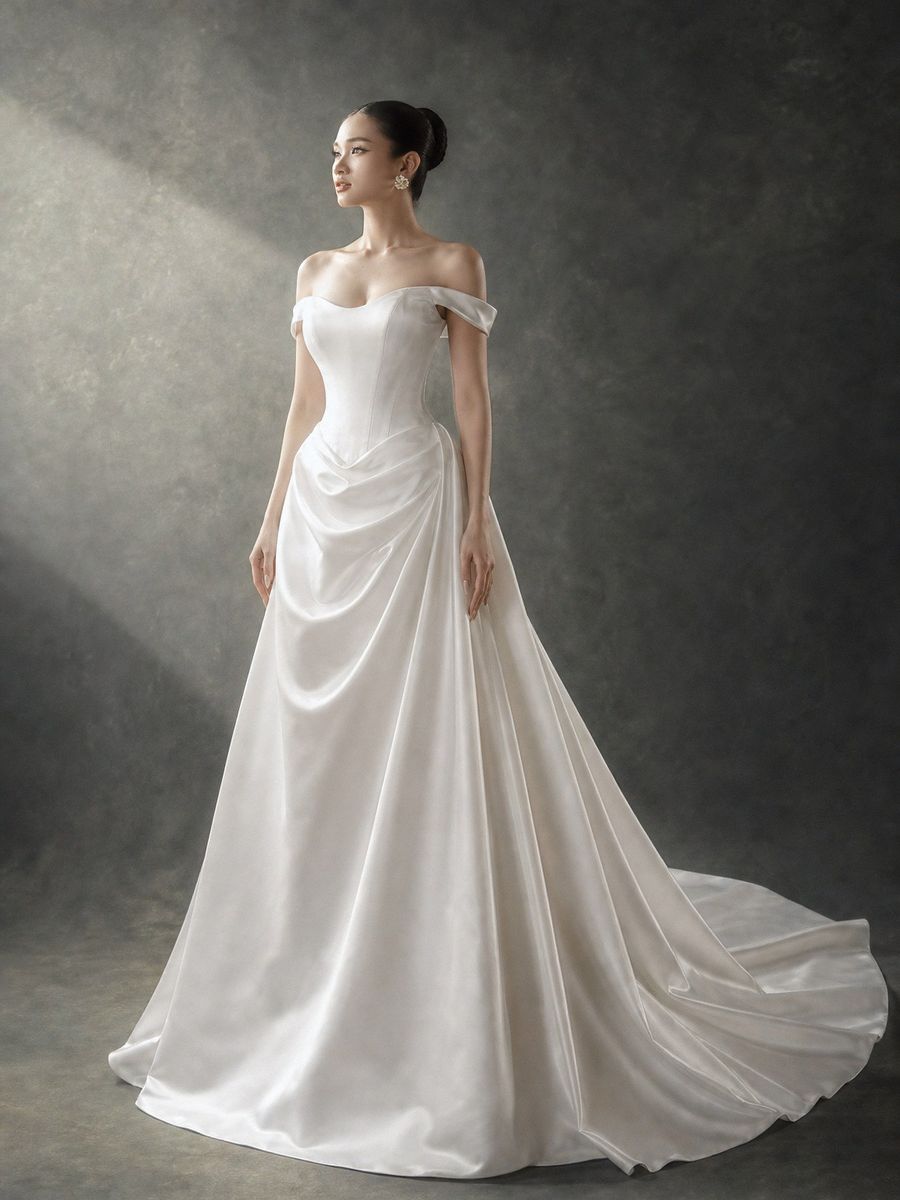 suông satin trễ vai — RTW-30011 · 胡志明市 Vivian Bridal 婚纱