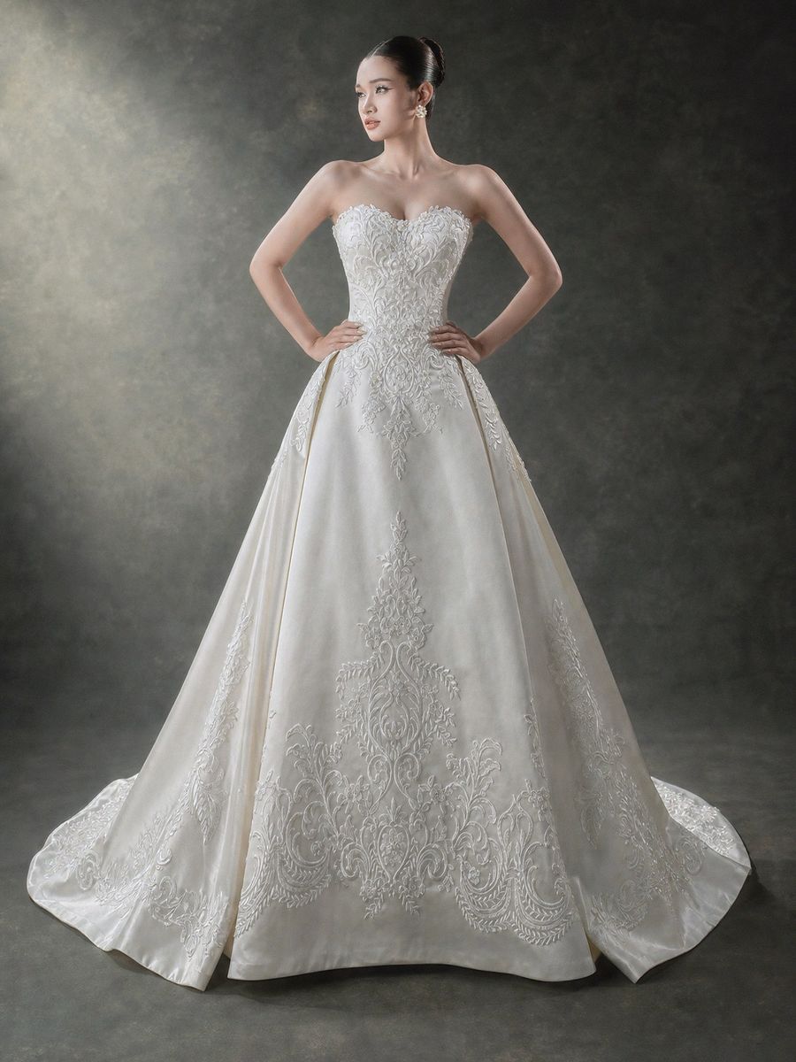 suông satin cúp ngực đính kết — RTW-30019 · váy cưới tại Vivian Bridal, TP.HCM