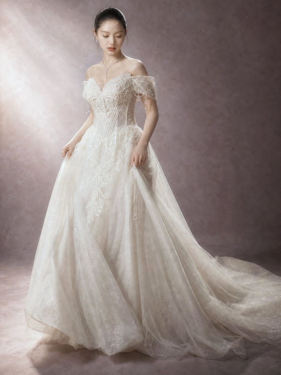 suông ren trễ vai đính kết — BZ-30007 · váy cưới tại Vivian Bridal, TP.HCM