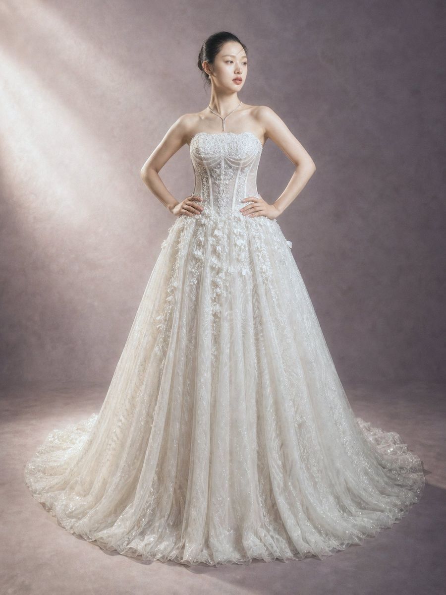 suông ren tay dài đính kết — BZ-30009 · váy cưới tại Vivian Bridal, TP.HCM
