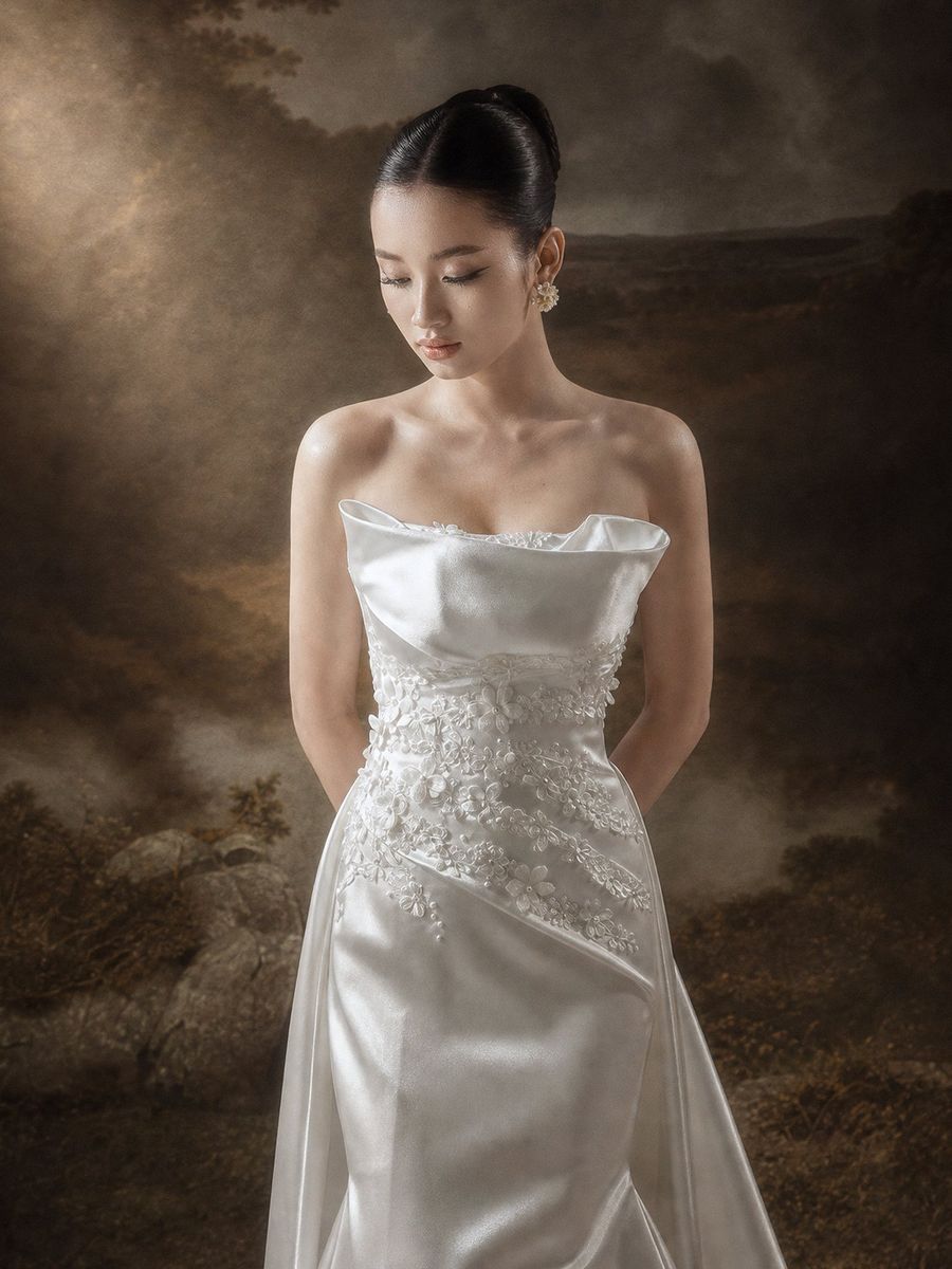 đuôi cá cúp ngực đính kết — RTW-50005 · 호찌민 Vivian Bridal 웨딩드레스