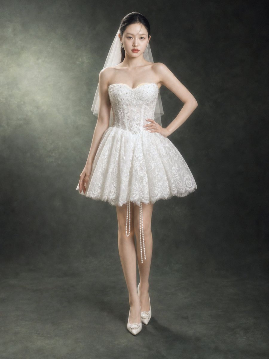 váy ngắn ren cúp ngực — RTW-70004 · váy cưới tại Vivian Bridal, TP.HCM