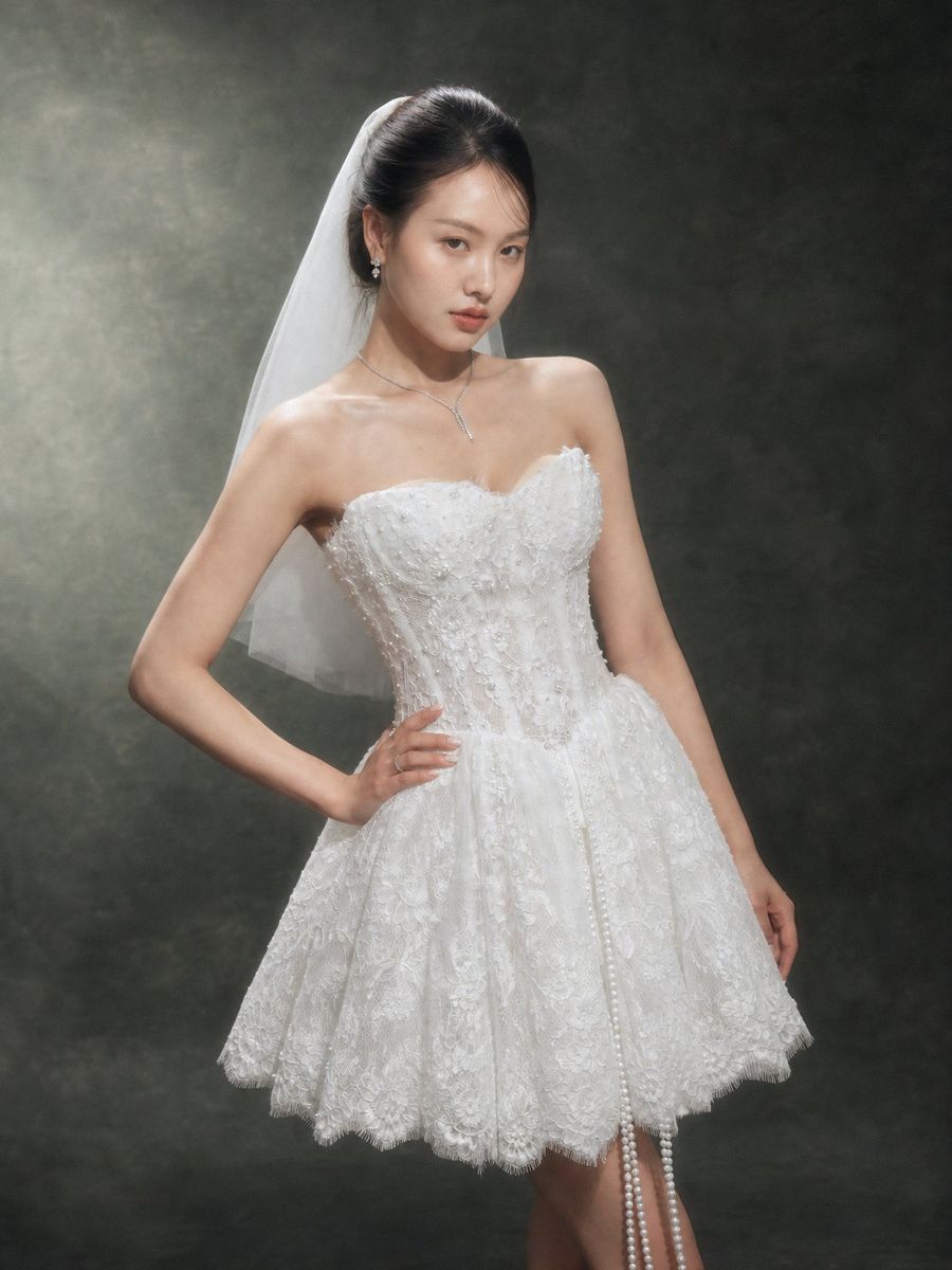 váy ngắn ren cúp ngực — RTW-70004 · váy cưới tại Vivian Bridal, TP.HCM