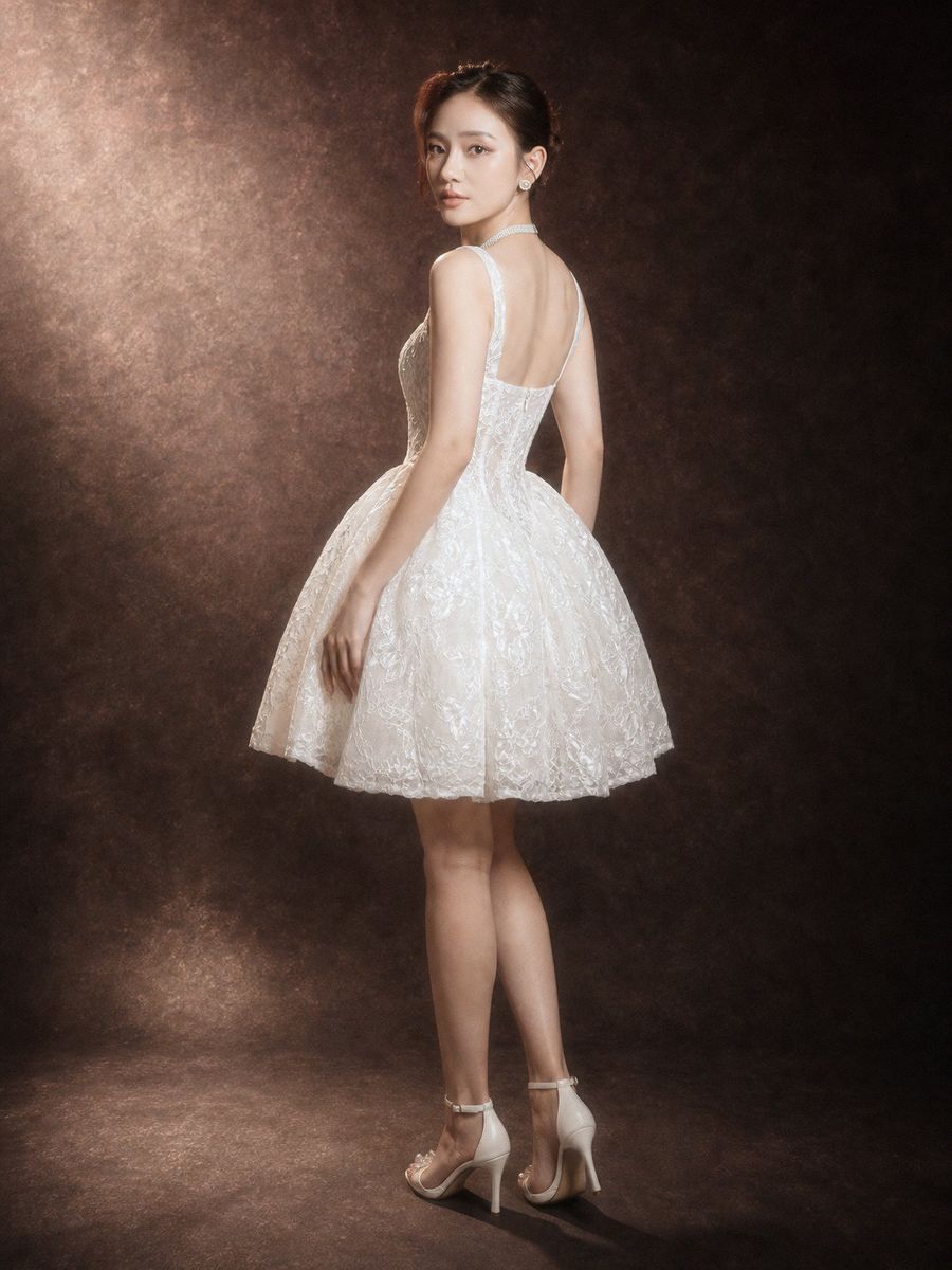 레이스 숏 드레스 — 슬리브리스 — RTW-70007 · 호찌민 Vivian Bridal 웨딩드레스