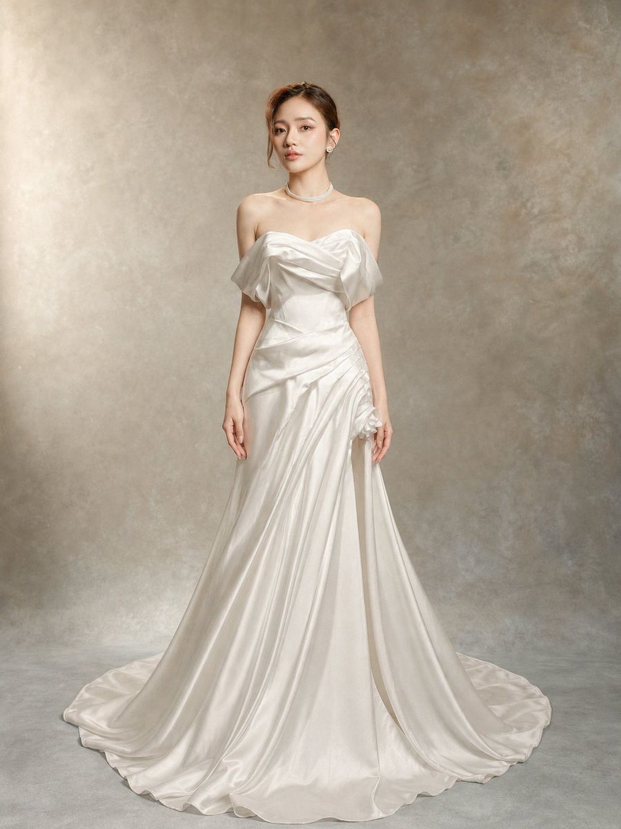 VNCC-771 — Suông satin trễ vai xếp vân