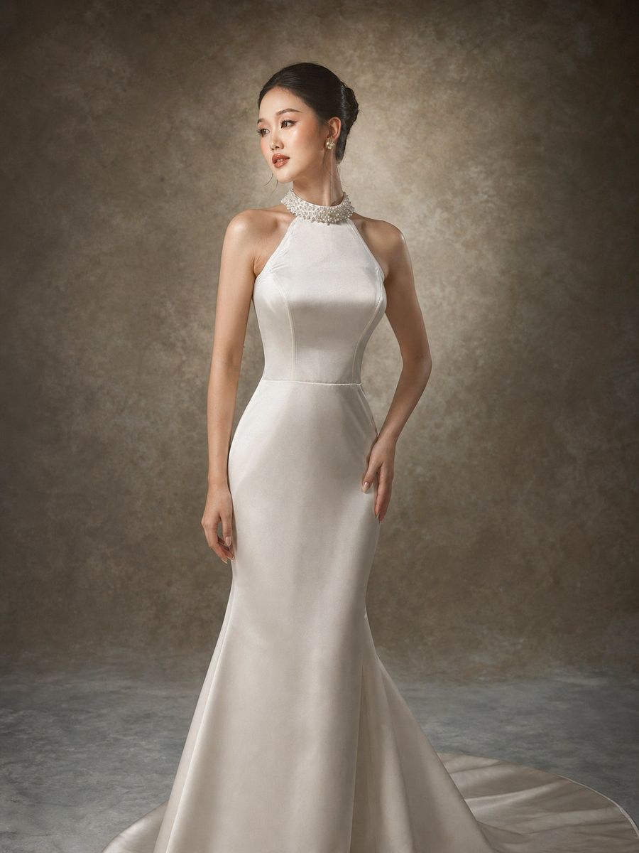 VNCC-V03 — Đuôi cá satin cổ yếm