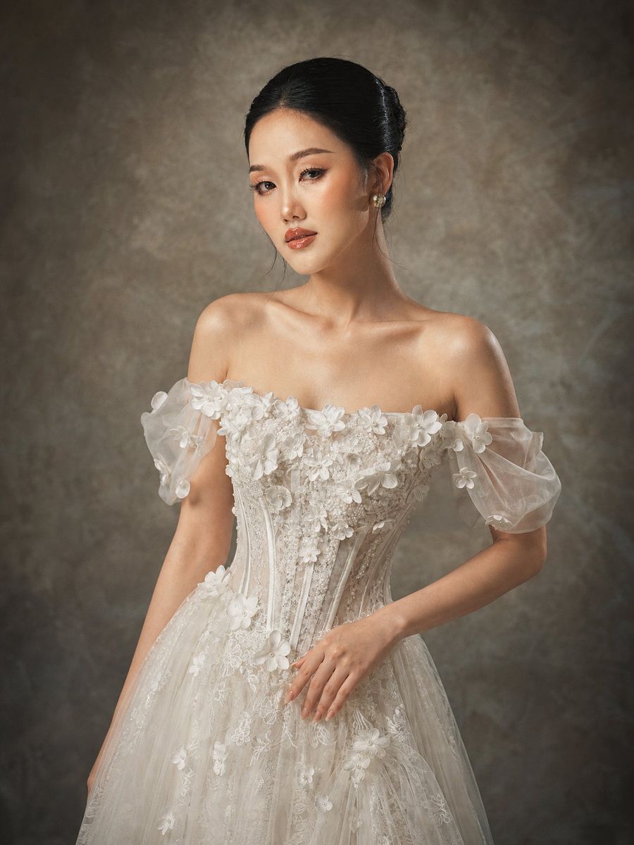 VNCS-1019 — Suông ren voan trễ vai