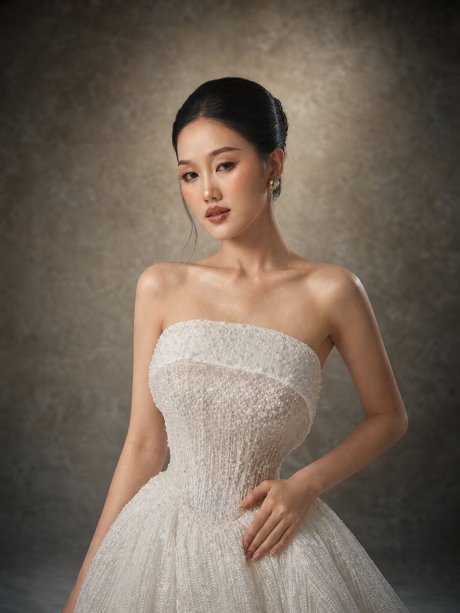 VNCXVT-2387 — Xoè voan xếp ly