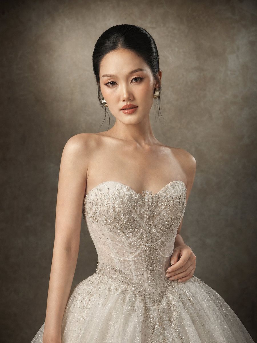 VNCXVT-2455 — Xoè voan kim tuyến