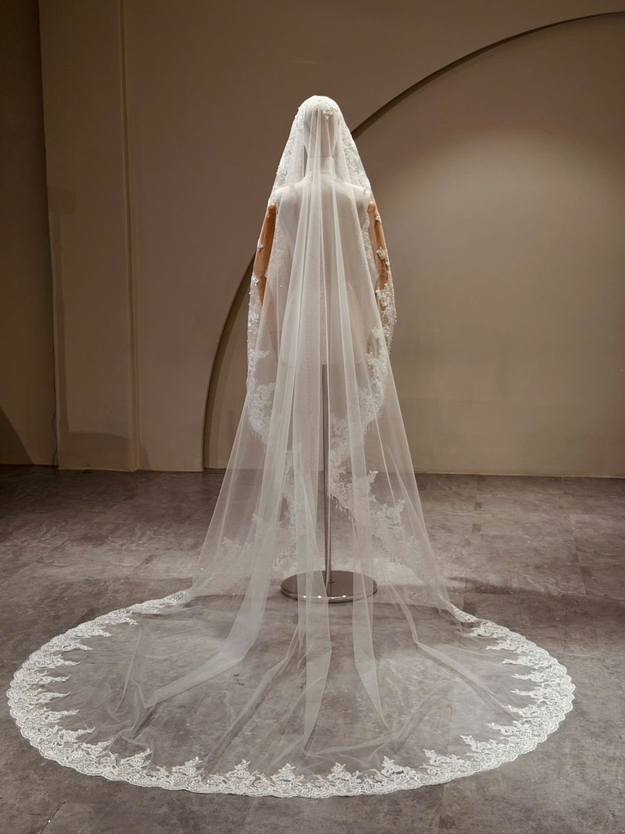  — VO-0004 · váy cưới tại Vivian Bridal, TP.HCM