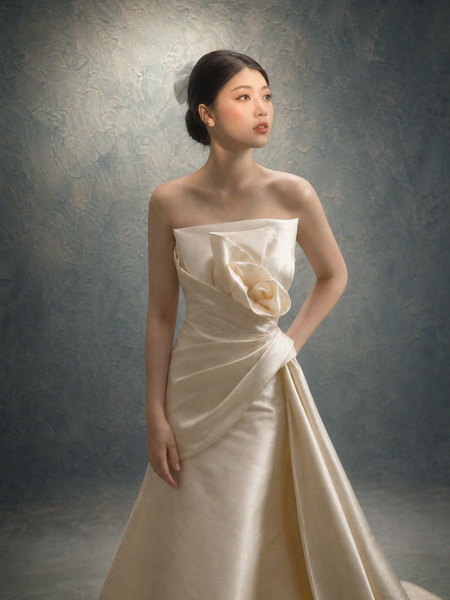VVAP-15 — Suông satin nơ lệch vai