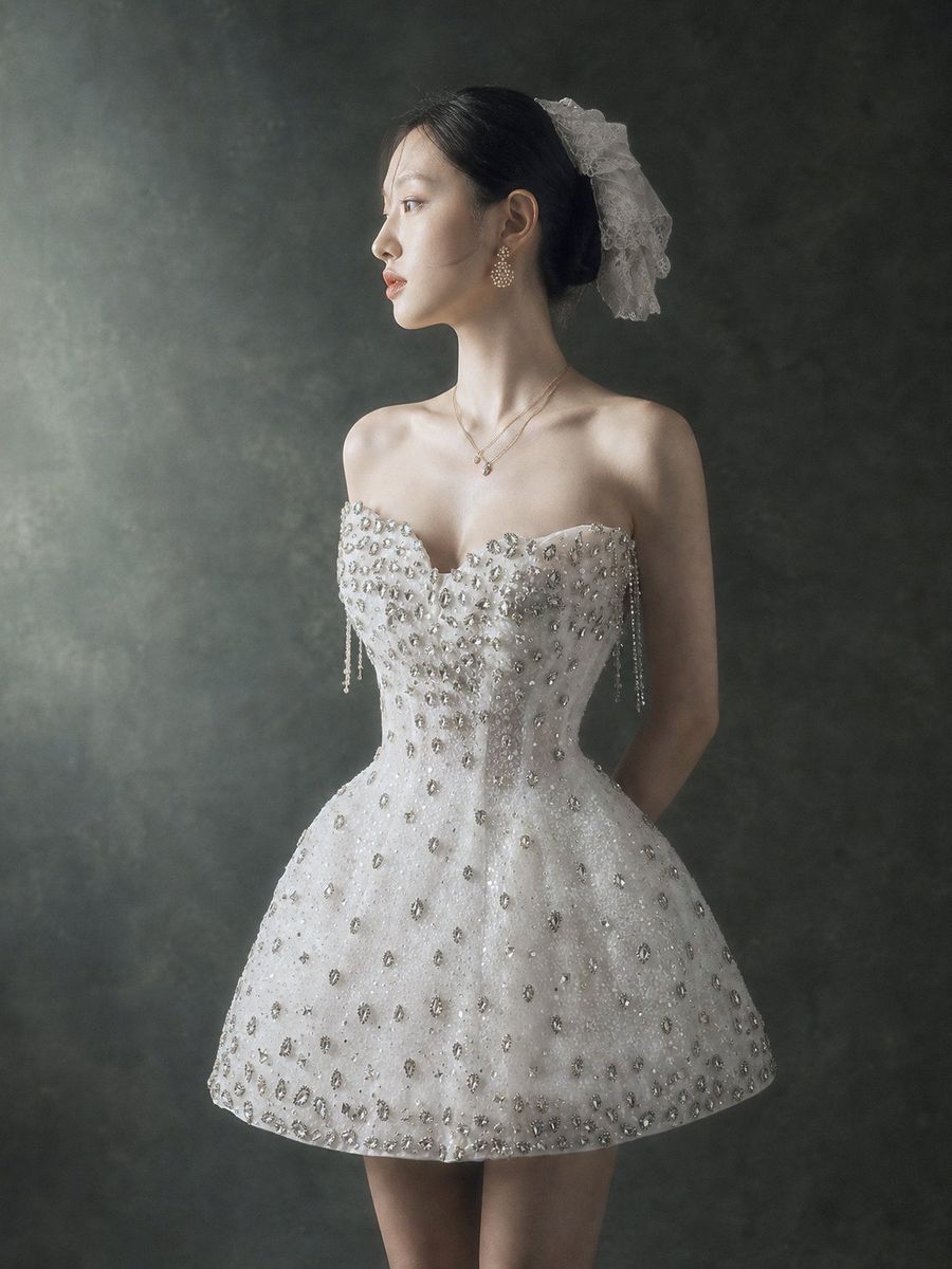 VVAP-96 — váy ngắn đính đá