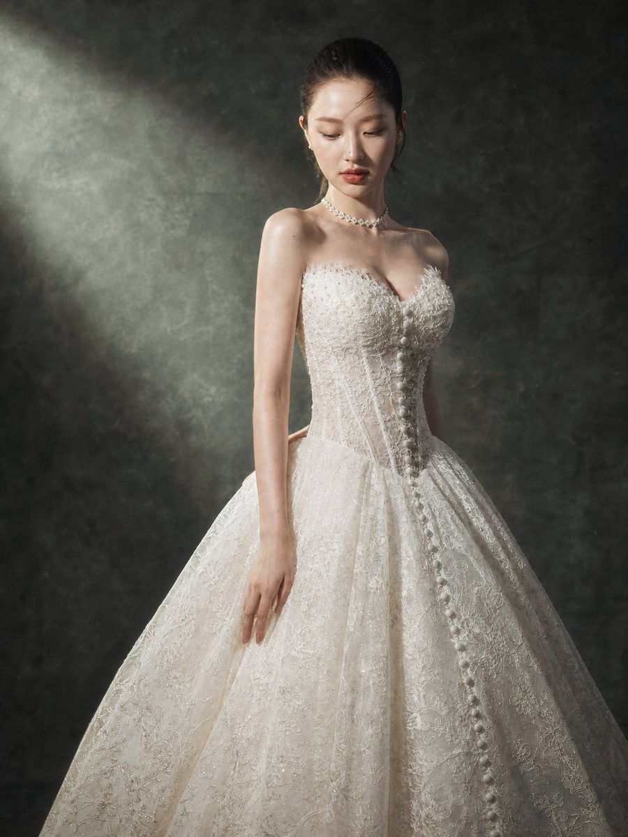 VVSIG-122 — xoè ren corset cúp ngực