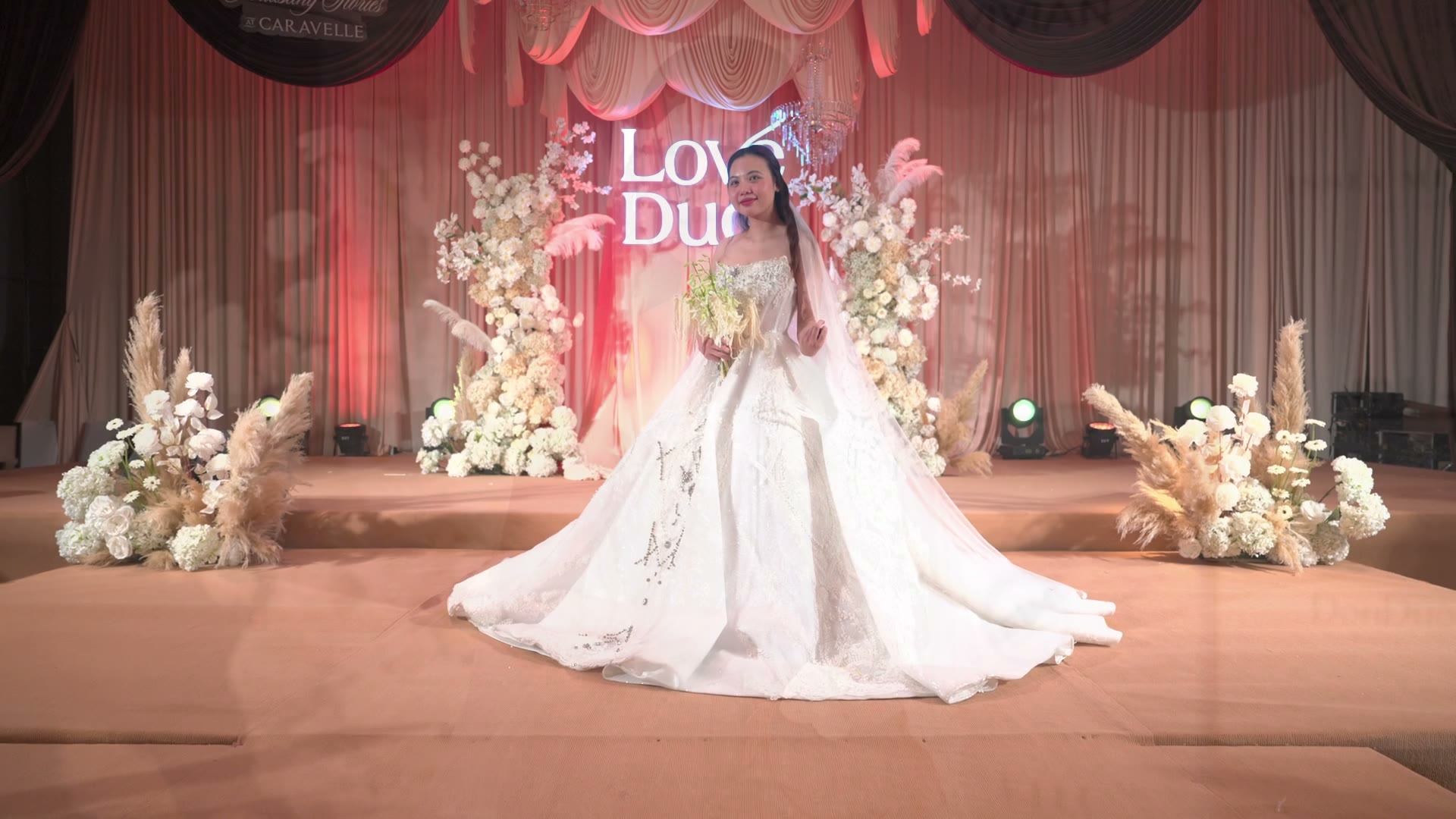 Vivian Bridal tại Love Duo – A Wedding Gallery, Caravelle Saigon