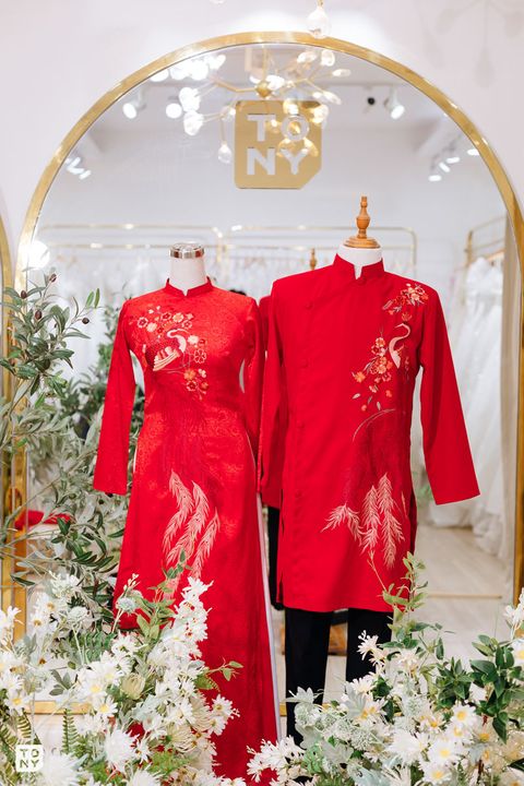 Áo dài đôi 02 tại Tony Wedding · Vivian Bridal, 106 Đường 3 Tháng 2 TP.HCM