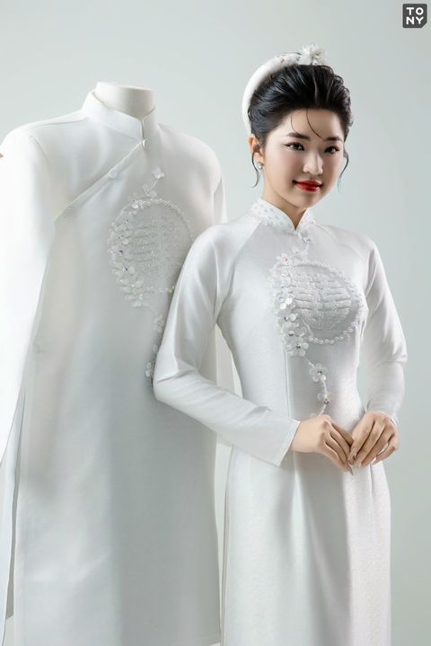 Áo dài đôi ADCD 1110 1111 tại Tony Wedding · Vivian Bridal, 106 Đường 3 Tháng 2 TP.HCM
