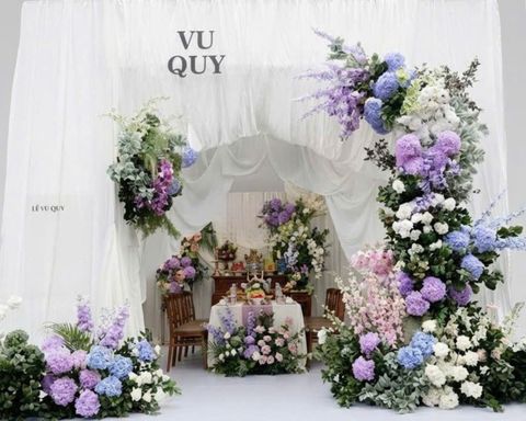 Trang trí gia tiên CAO CẤP 53 tại Tony Wedding · Vivian Bridal, 106 Đường 3 Tháng 2 TP.HCM
