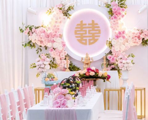 Trang trí gia tiên HOA LỤA CƠ BẢN 11 THIÊN LAM HỒNG tại Tony Wedding · Vivian Bridal, 106 Đường 3 Tháng 2 TP.HCM